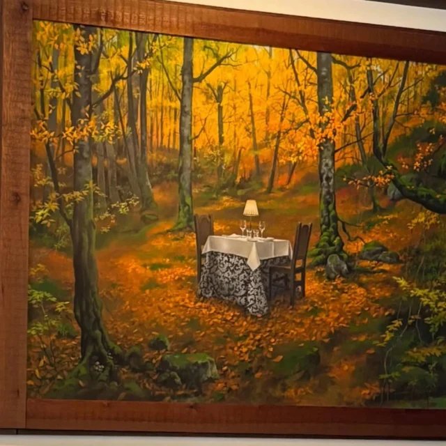 Hoy lunes 27, festivo por San Frutos volvemos a homenajear al santo patrón con un menú especial a un precio estupendo, disponible en servicio de comida y cena.
☎️921047712.
.
#sanfrutos #disfrutar #segovia #otoño #menu #RestauranteCasares